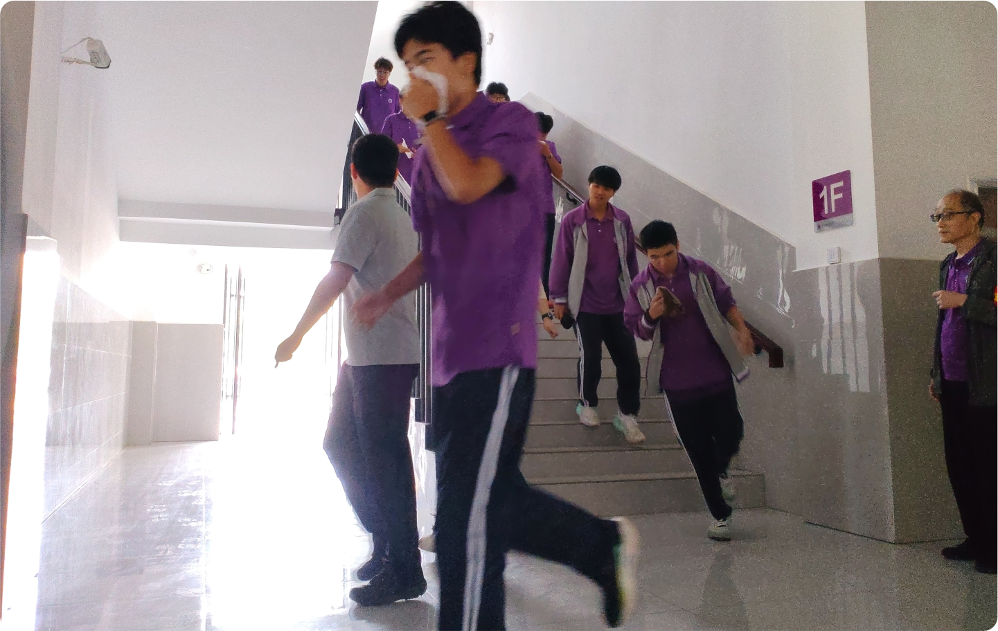 1789890727191881.png 02.png